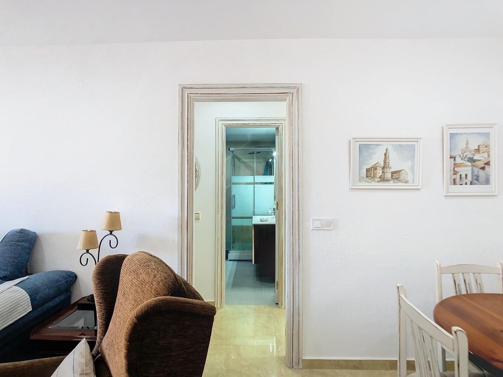 De 3 Apartment *